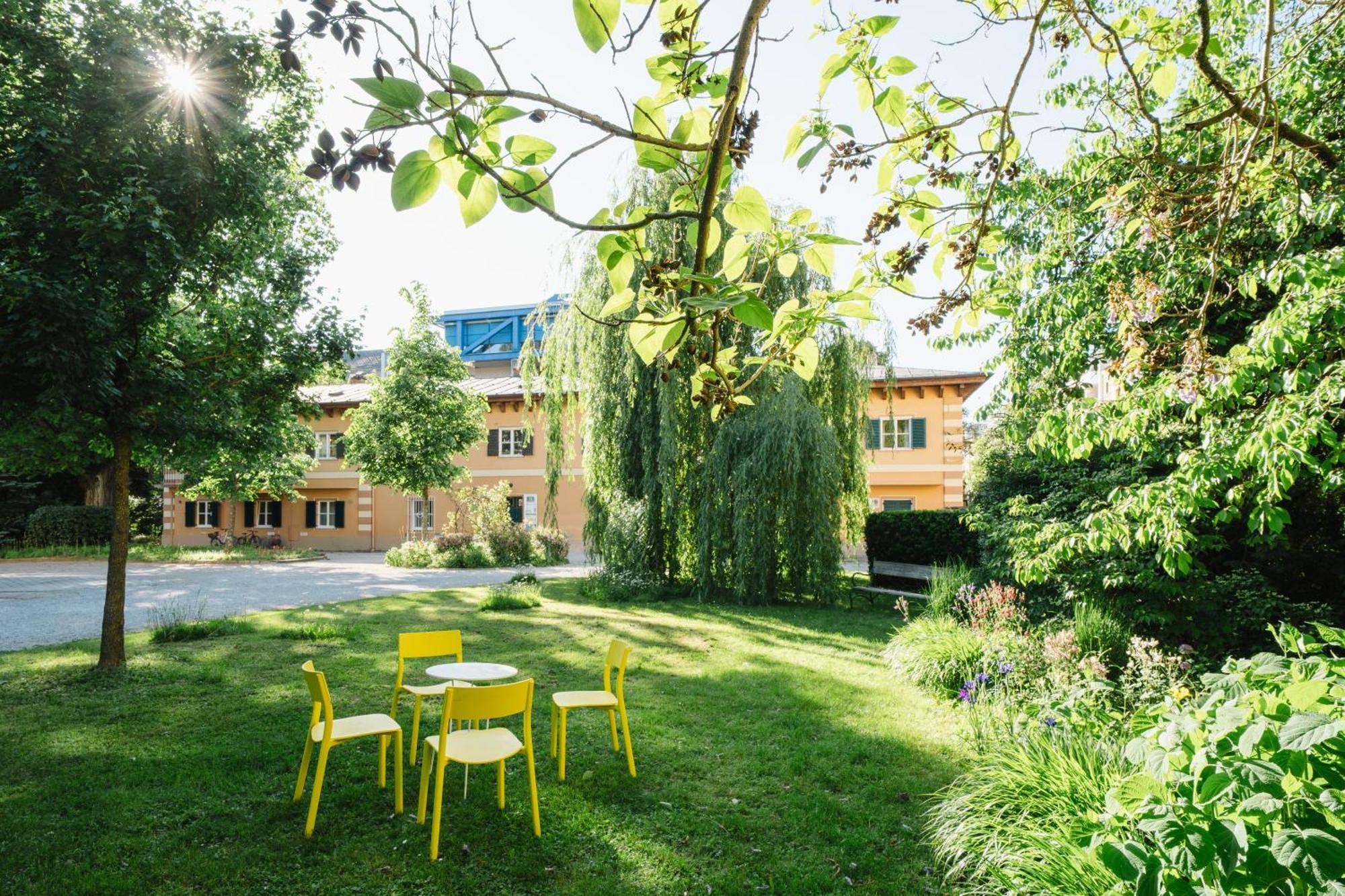 Flat By Grazrentals With Garden View & Parking Included * Štýrský Hradec